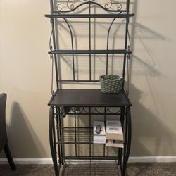 Wine Rack/Shelf Table 