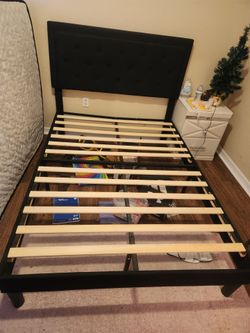 Full platform bed frame
