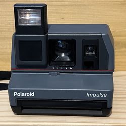 Polaroid Impulse 600 Film Camera 