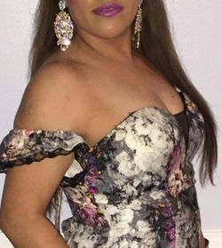 Dress....Floral beautifull dress strapple