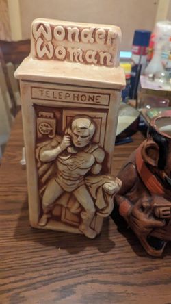 Vintage Superman/Wonderwoman Phone Booth Cookie Or Anything Jar