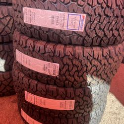 285/70/17 BFGoodrich $1,100 , Tenemos Todas Las Marcas Y Medidas 