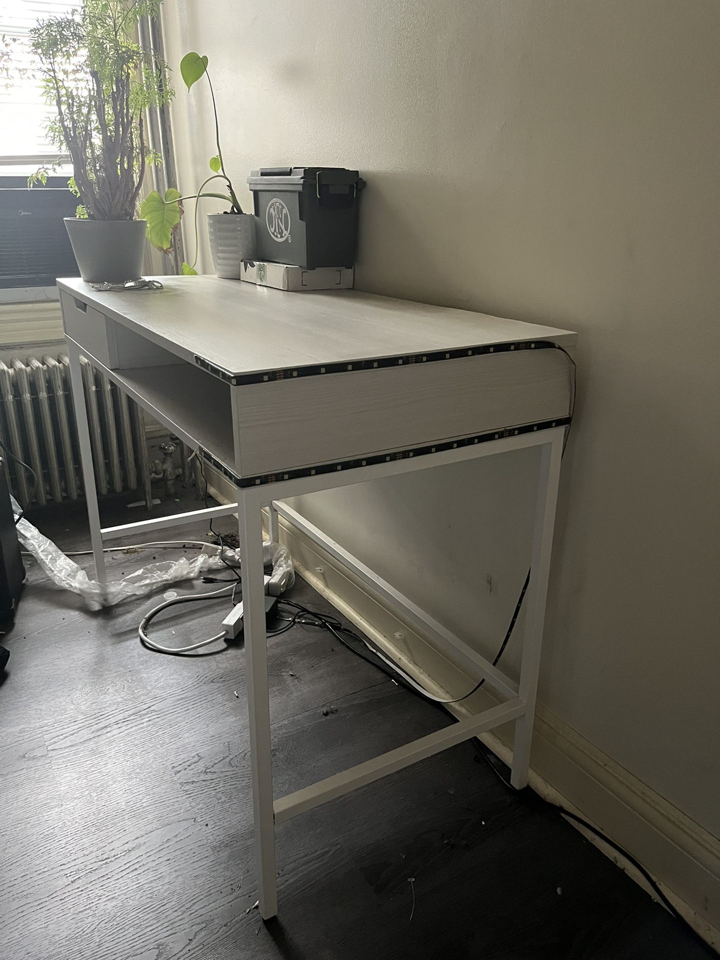 2 White Desk For $30 Need Gone 