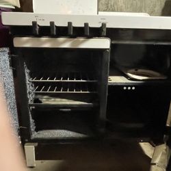 Vintage Magic Chef Stove