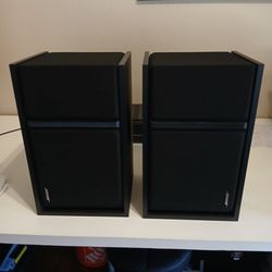 Bose 301 series 3 speakers