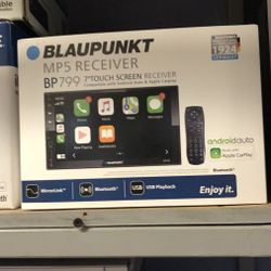 Blaupunkt Double Din Bluetooth Apple CarPlay Stereo 