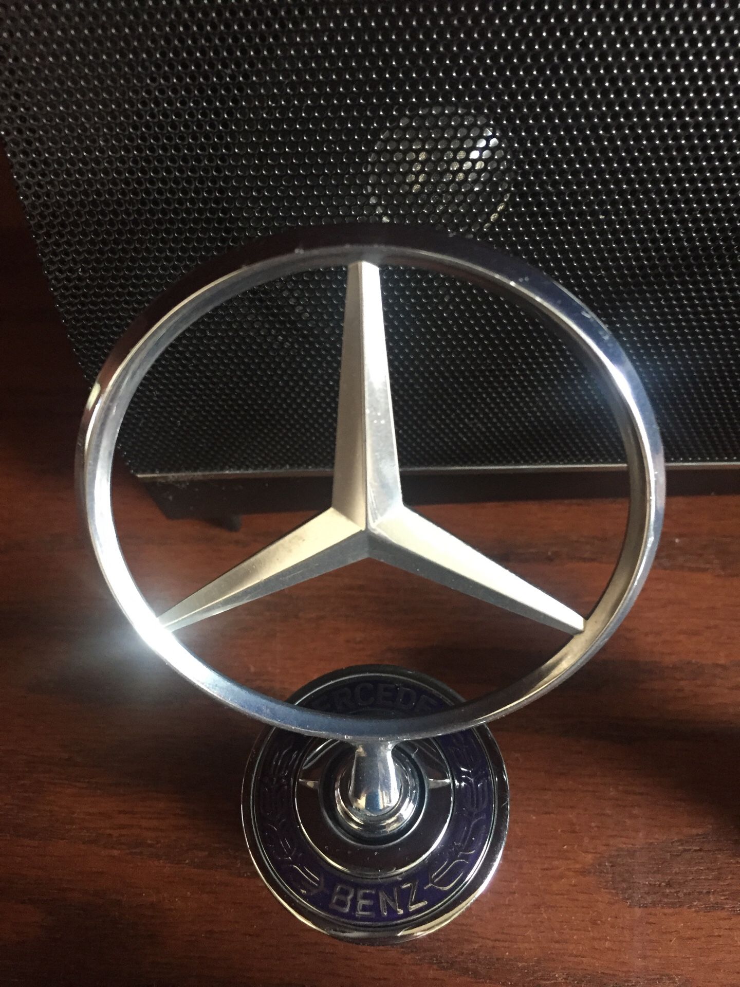Mercedes Benz Emblem