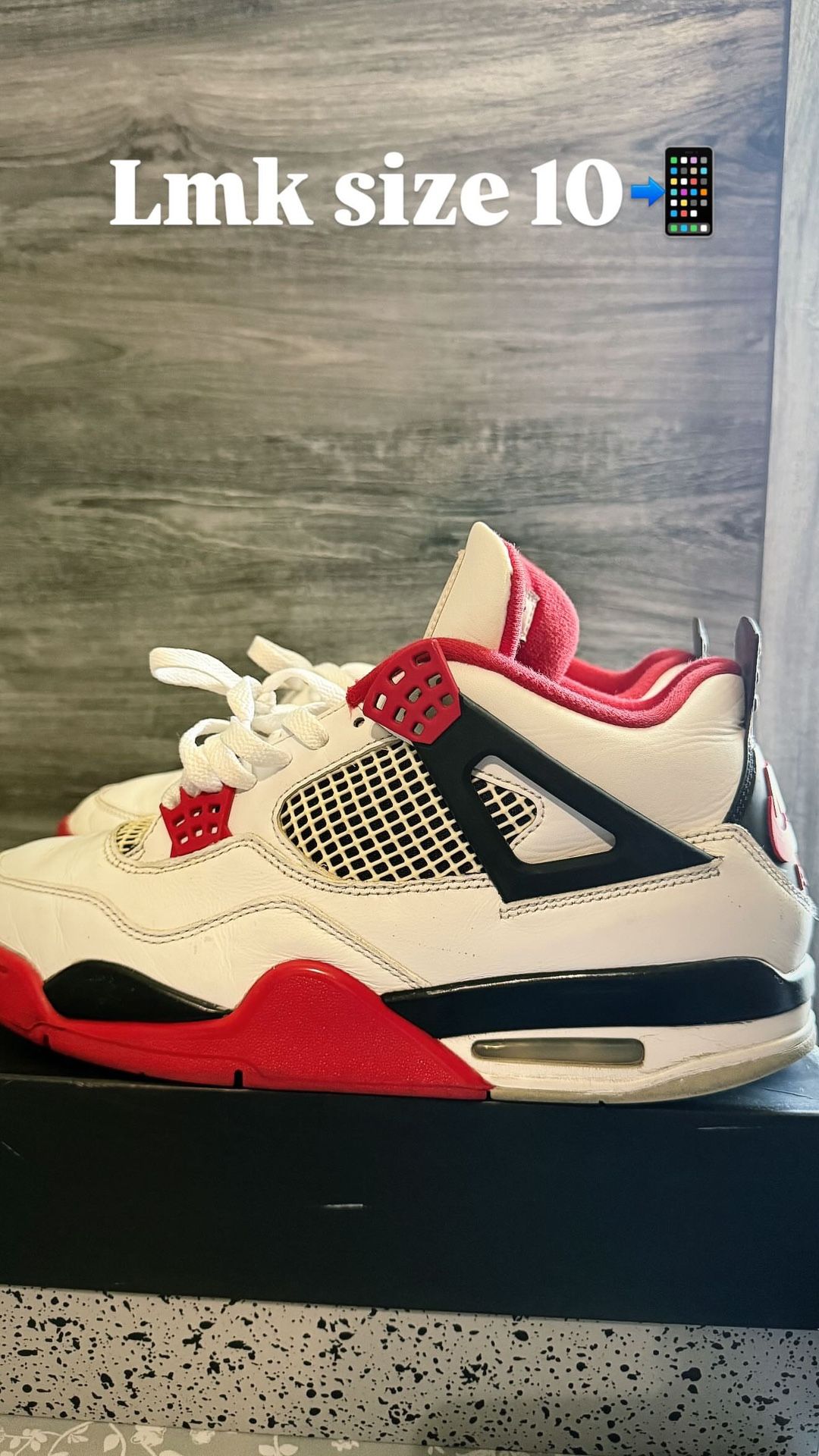 Jordan 4 Fire Reds