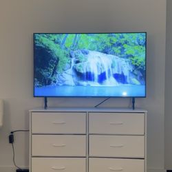 Samsung 50” Smart TV (Model UN50TU7000)