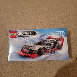 LEGO Speed Champions 76921 Audi S1 e-tron Quattro 274 Pieces