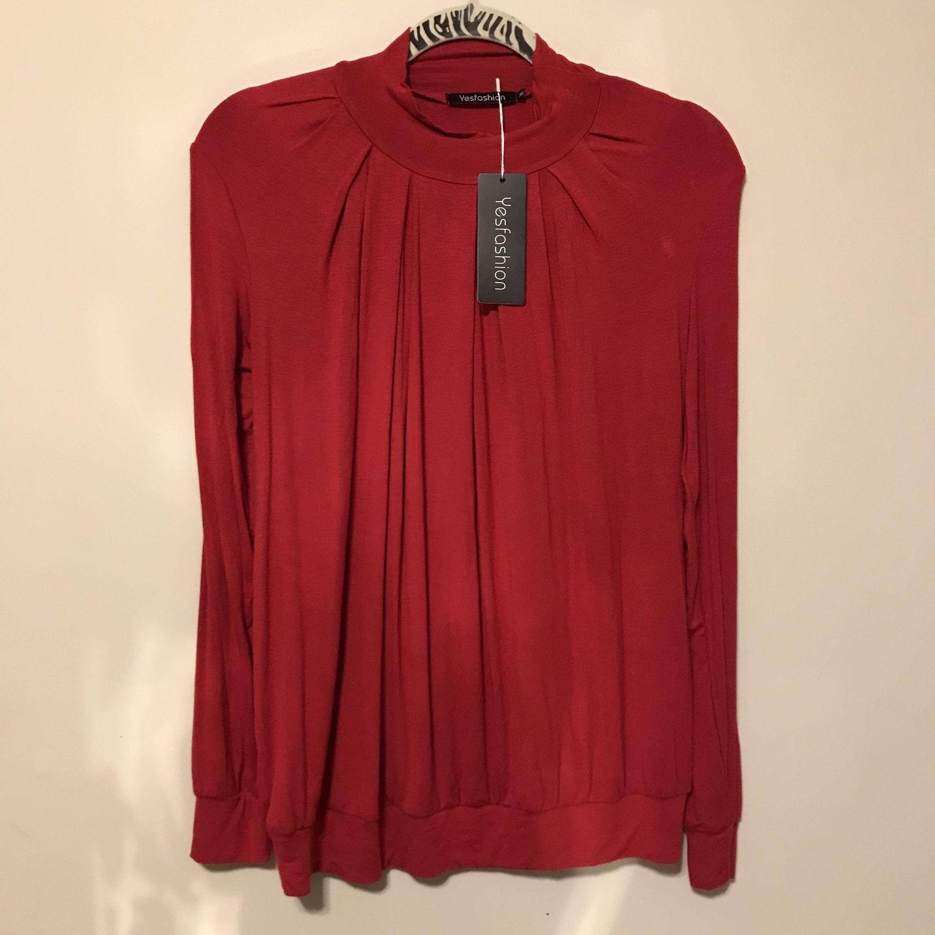 Long Sleeve Mock Top - M