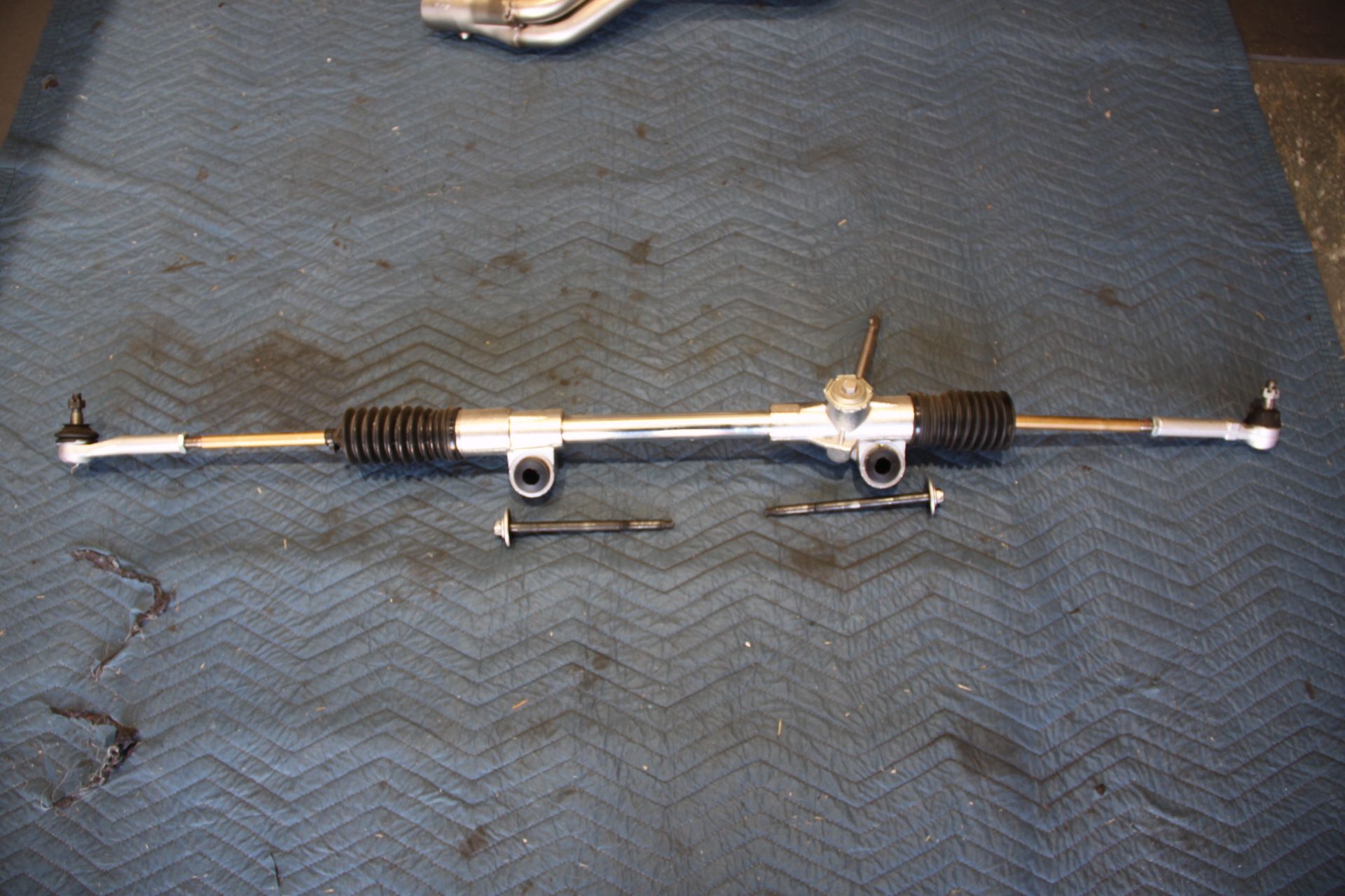94-04 Mustang Manual Steering Rack
