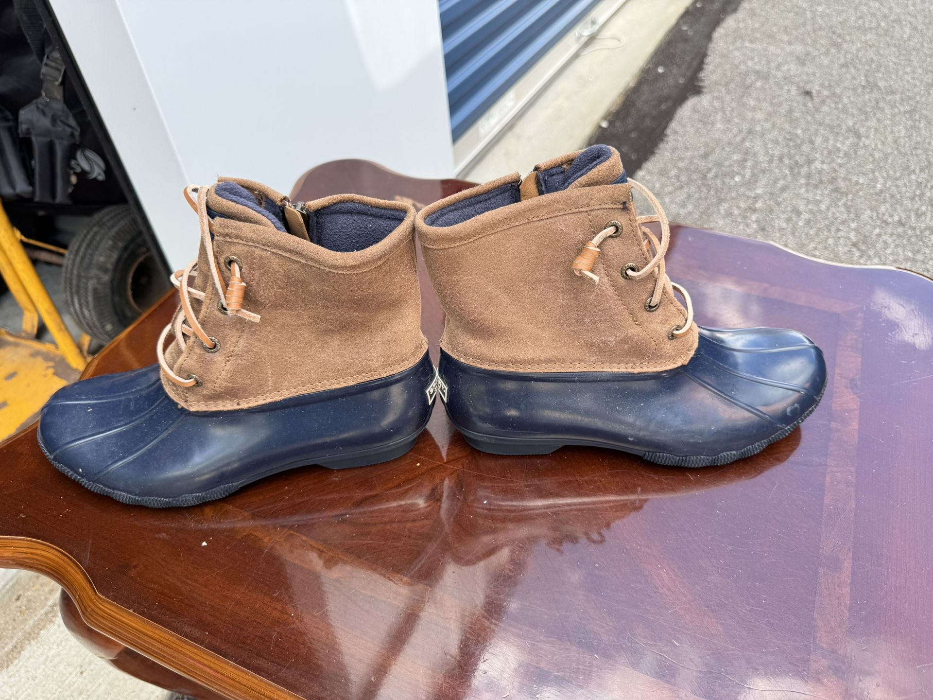 Sperry  Syren Gulf Duck Boot Woman’s Size 8M