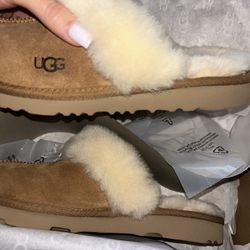 Ugg Cozy Slipper