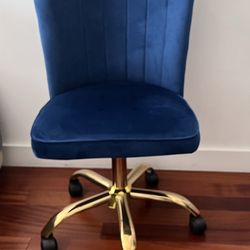 Stylish Modern Home Office Chair Tufted Wingback Adjustable Height In Blue