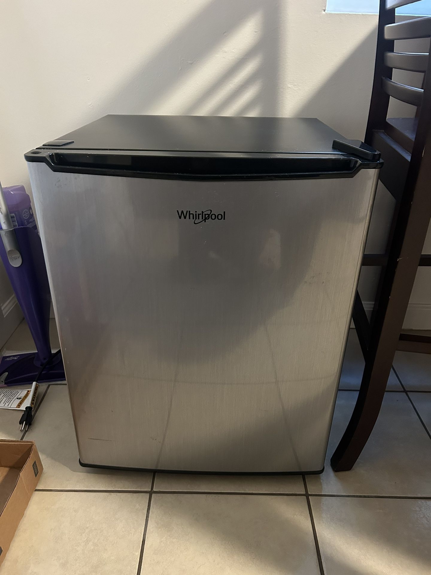 Whirpool Mini Fridge