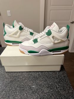 Nike Air Jordan 4 Retro SP Pine Green SB Size 8.5 *Worn Once*