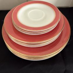 Vintage Pyrex Gold Trim Pink Flaming/Coral Pink Plates
