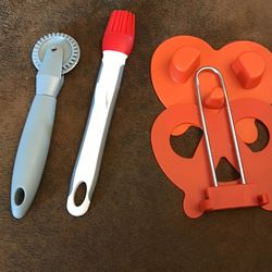 Pampered Chef Pretzel Making Kit w/ Directions