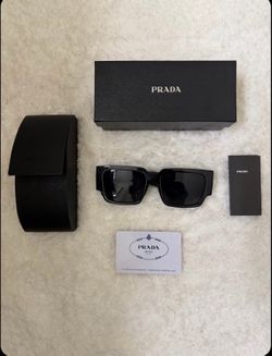 Women’s Sunglasses With Box And Case