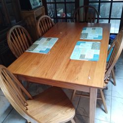 Dining Room Table And 6 Chairs
