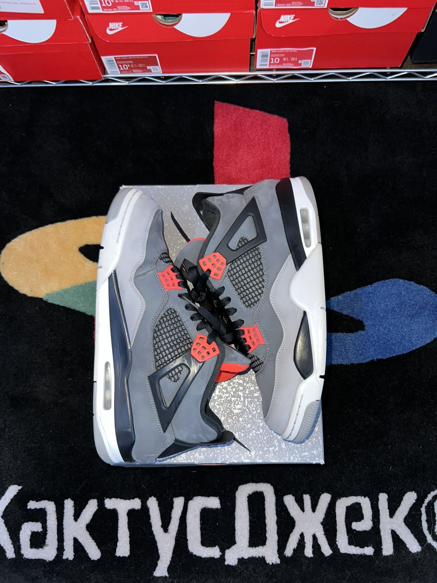 Jordan 4 Retro Infrared