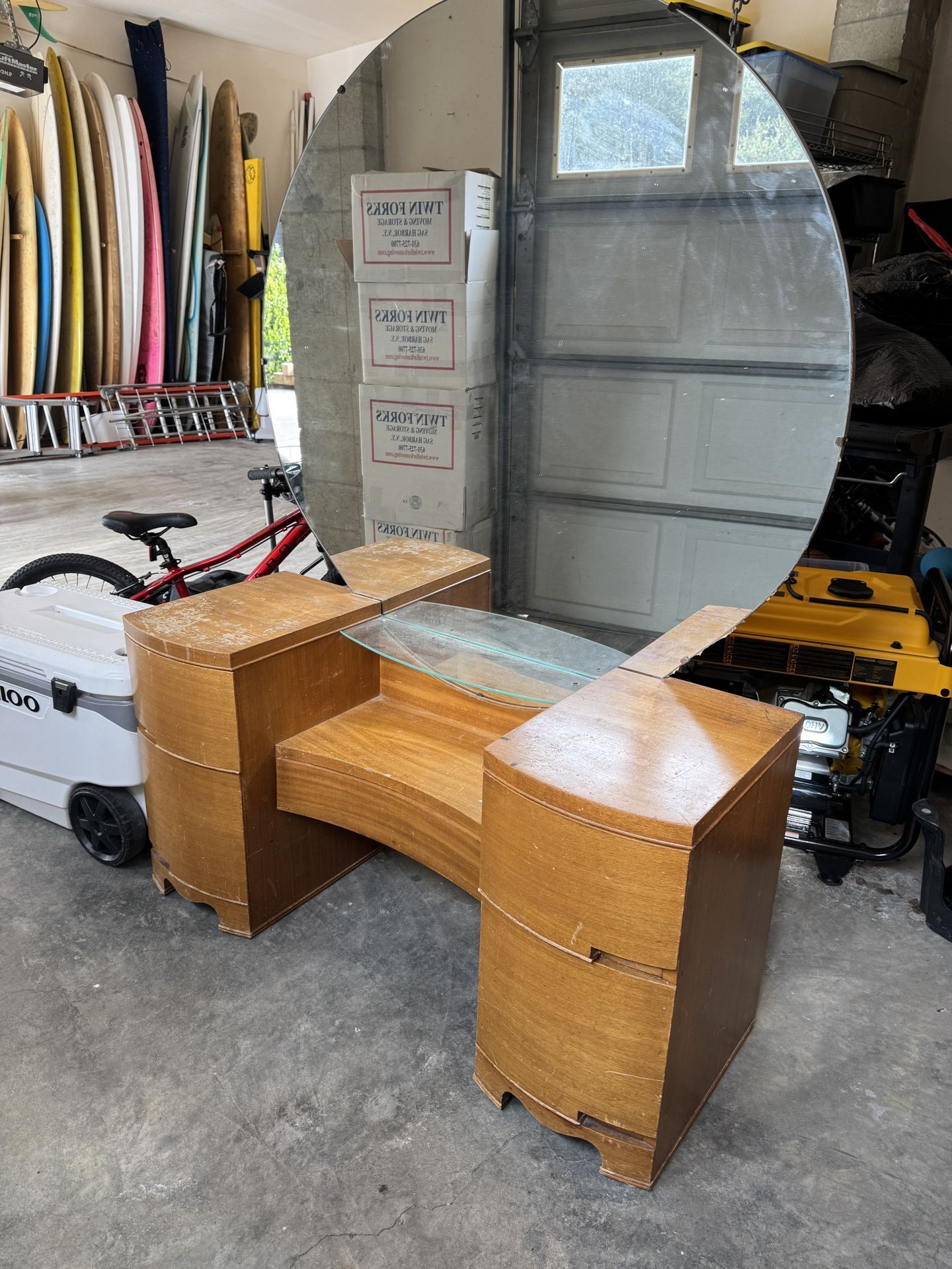 Vintage Dresser, Nightstand And Vanity