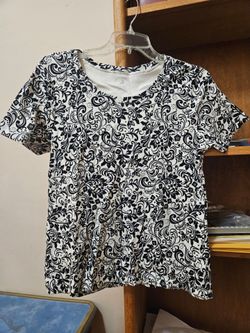 White Stag Black/White S/S Tee Small Vintage