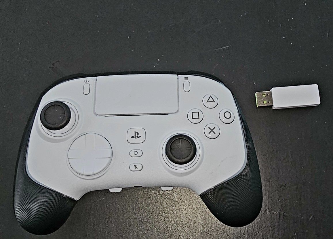 PS5 Pro Controller