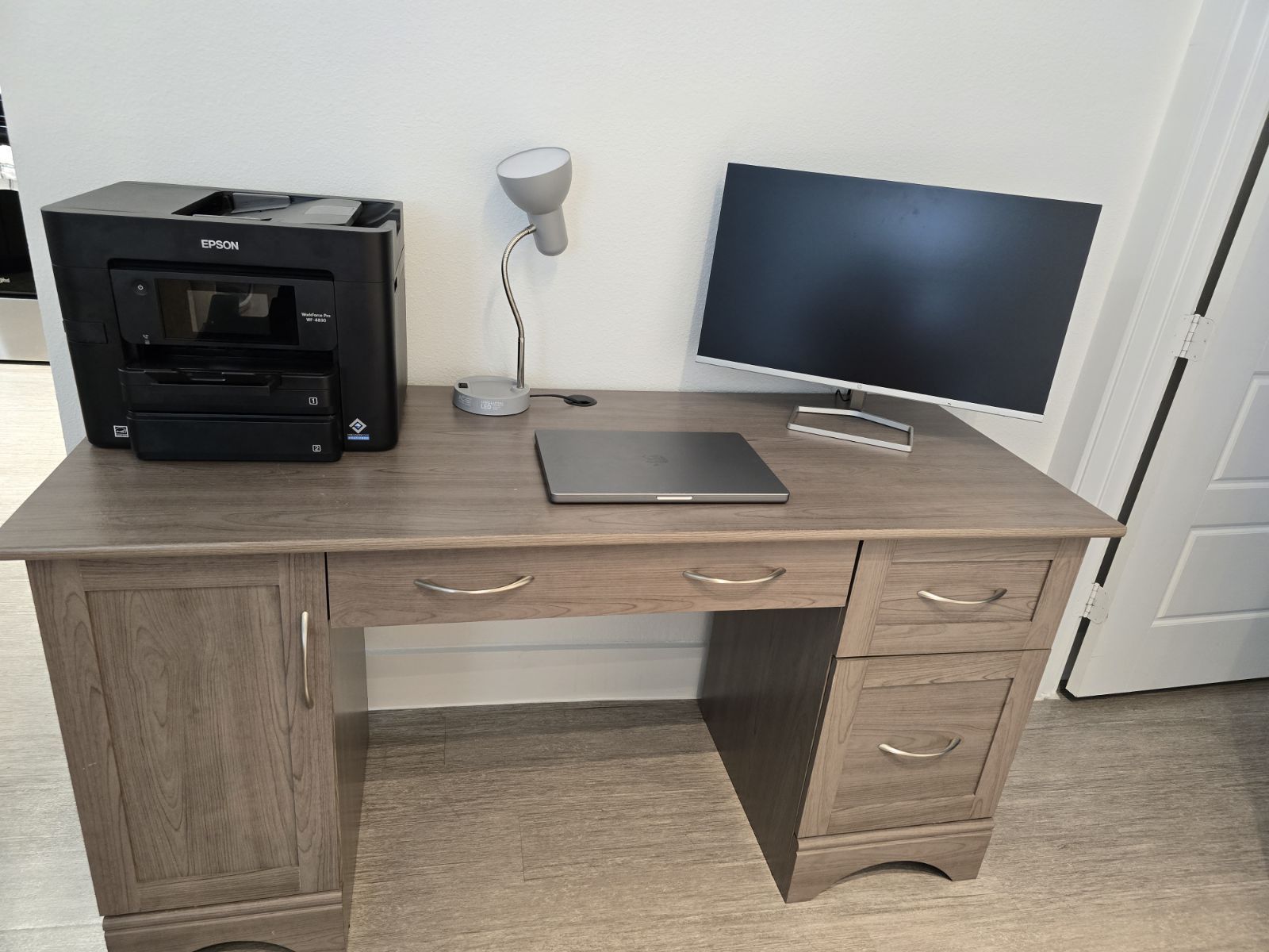 Computer Desk 