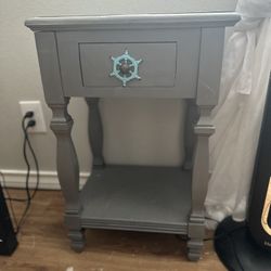 Small Accent Table 