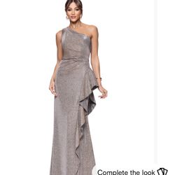 Woman’s Evening Gown - Size 8
