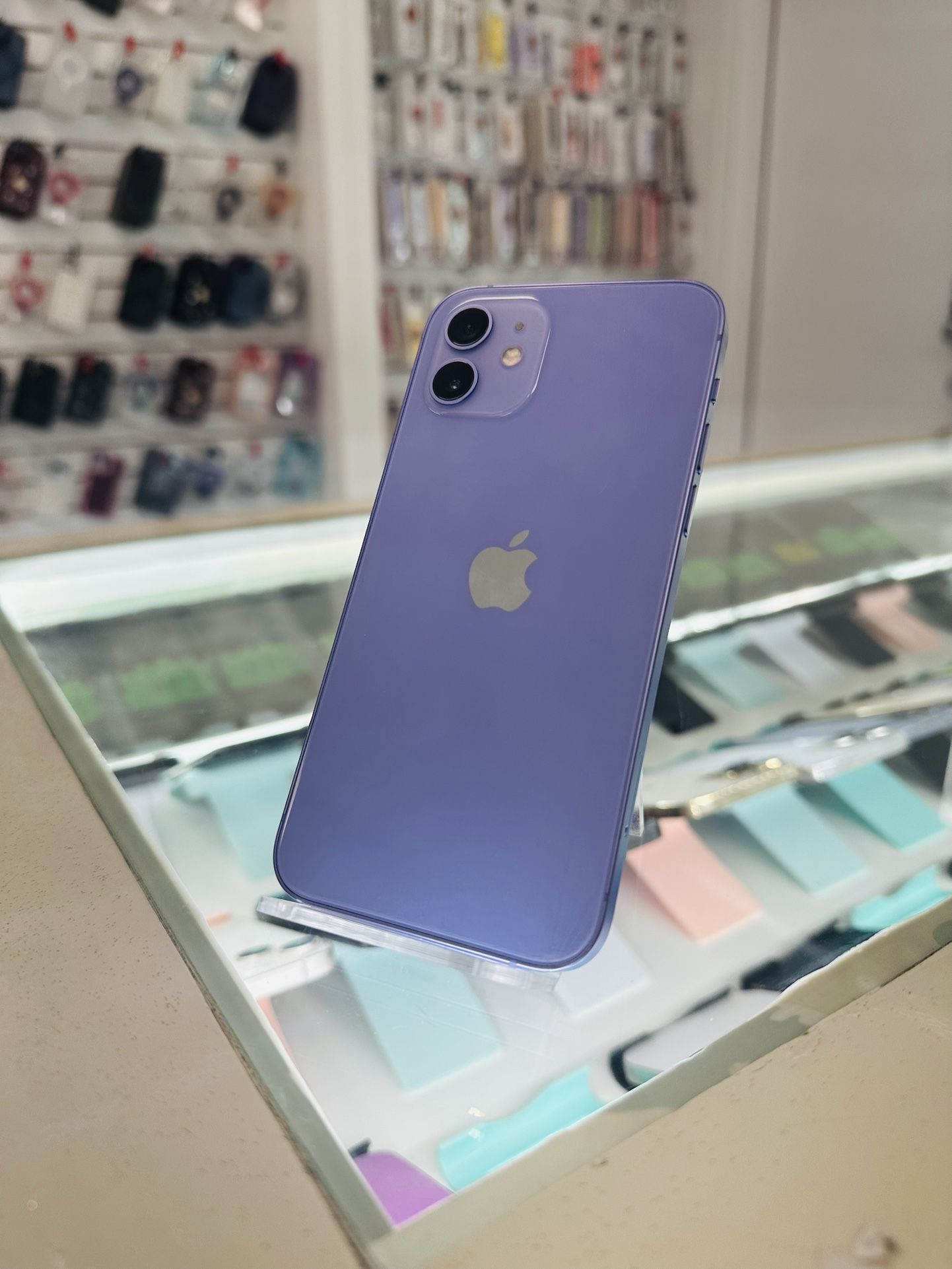 iPhone 12