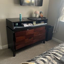 King Bedroom Set