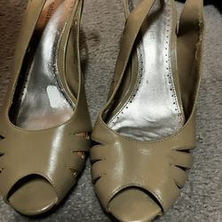 Assortment Of Dress Shoes 