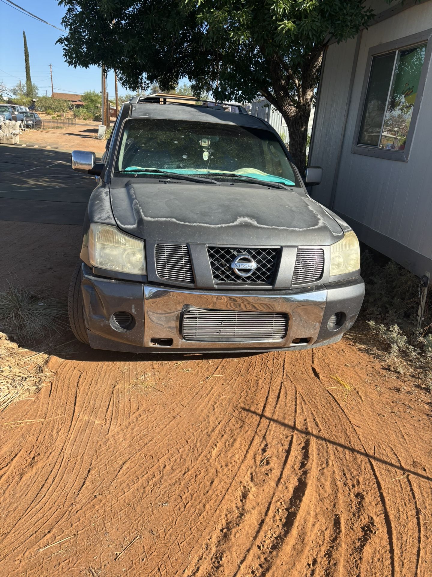 2005 Nissan Armada