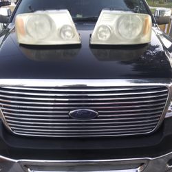 Ford F-150 2008 Headlight Assembly