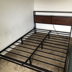 Queen Size Bed Frame With Outlets