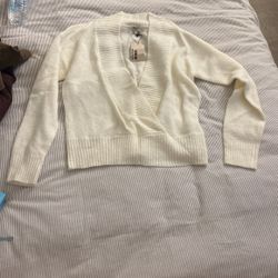 New With Tags Sweater
