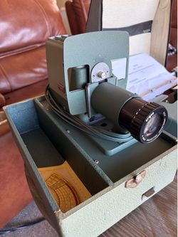 Vintage 1950s Argus 300 Slide Projector with Case – Powers On, No Bulb