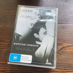 Autoluminescent DVD