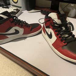 Jordan 1 Black toe Size 12