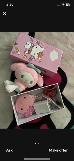 HELLO KITTY.    MOBILE.  PINK IN COLOR GREAT VALENTINE GIFT. 