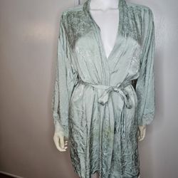 Victoria's Secret Jacquard Lace Robe in Mint Green Size XS 100% Viscose