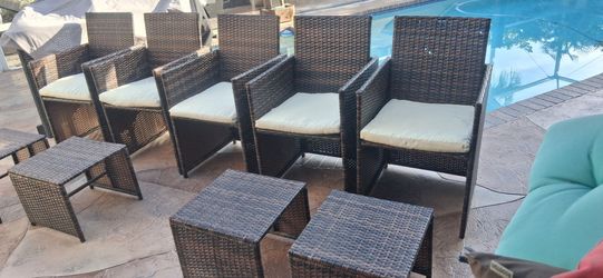 x5 Beautiful 😍 fold down wicker pool deck patio chairs pullout foot rest end table w cushions