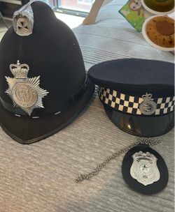 Thames Valley Police Helmet, Cap & Badge Set
