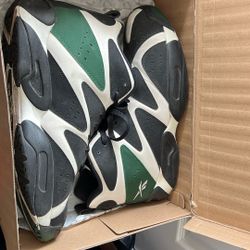 Rare Size 13 Kamikaze/ Shawn Kemp