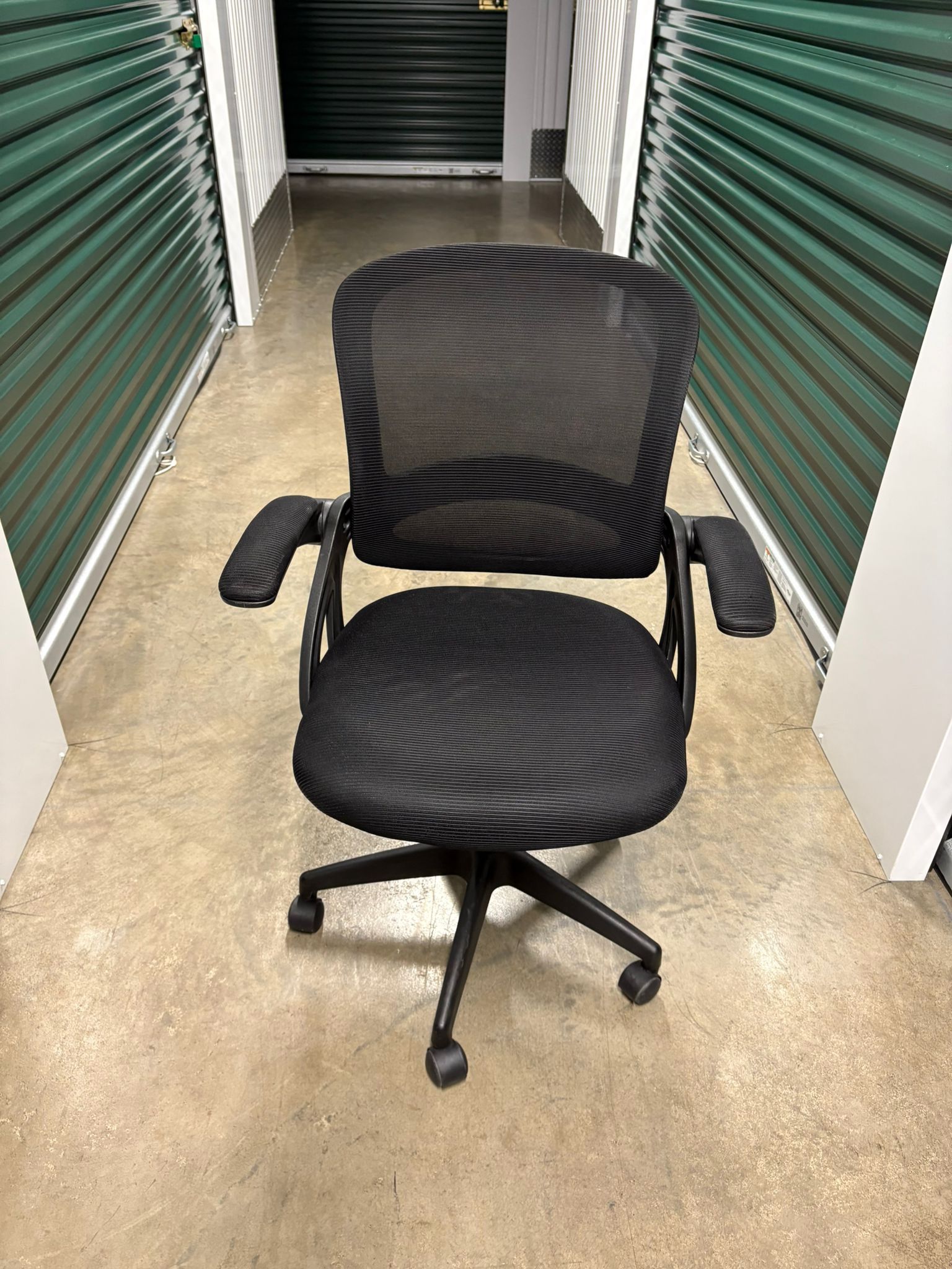 Office Chair - Silla De Oficina 