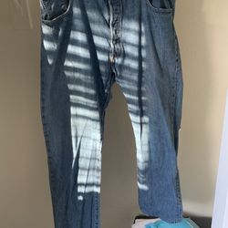 Levi’s 501 jeans 