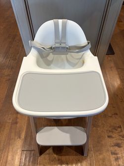 Mockingbird Highchair